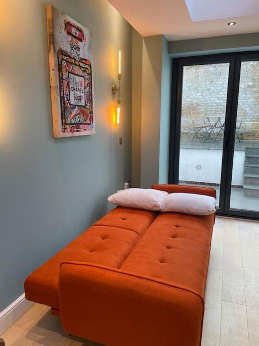 Pillow Menu! 1 Bed Garden Flat Finsbury Park لندن المظهر الخارجي الصورة